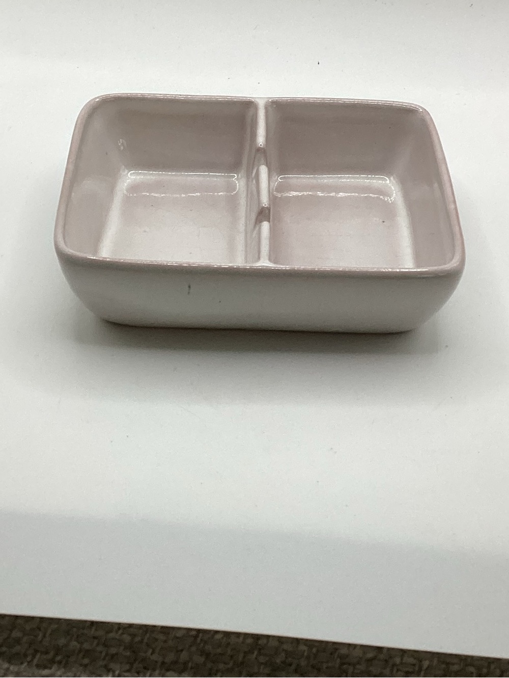 Frankoma Pottery Prairie off-white 469 Ashtray - Picture 2 of 4